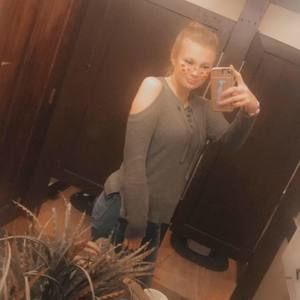 Meet your Posher, Katie